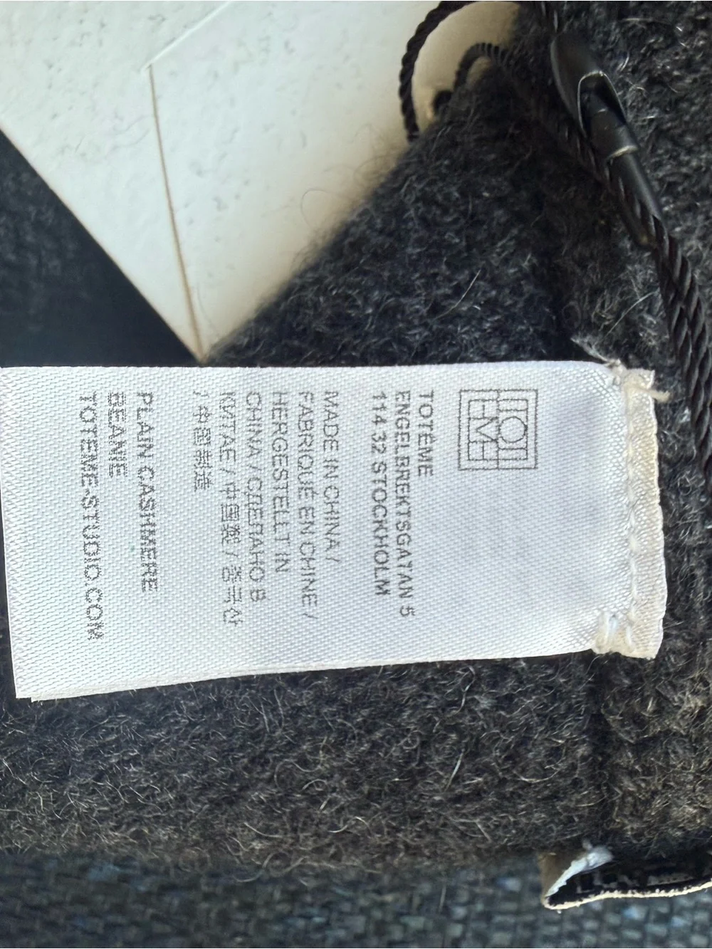 Toteme Cashmere Beanie NWT